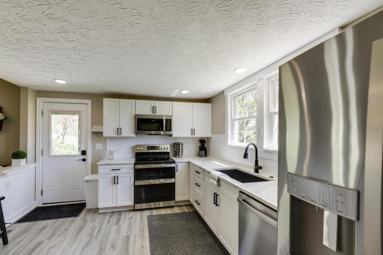 Williamstown Vacation Rental Private Deck And Yard Екстериор снимка